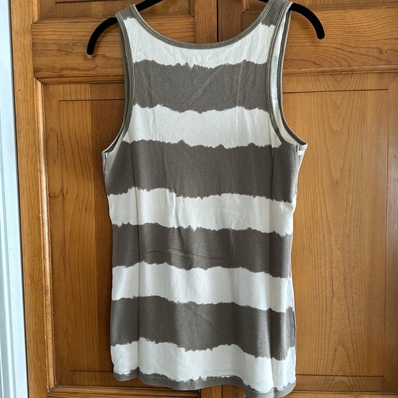 Old Navy Tie Dye Tank - Picture 2 of 6